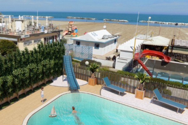 27 Luglio - 9 Agosto in All Inclusive a Cattolica
